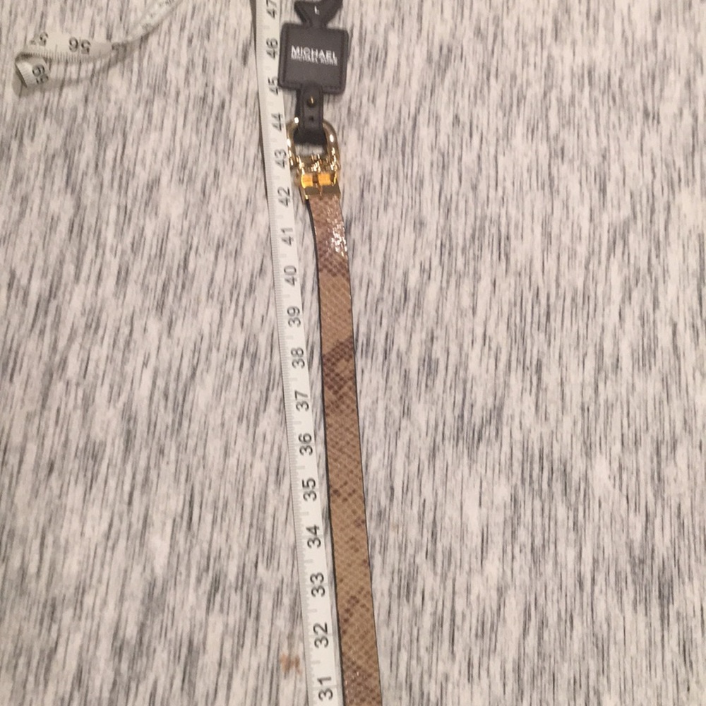 Micheal Kors Belt - Picture 4 of 5